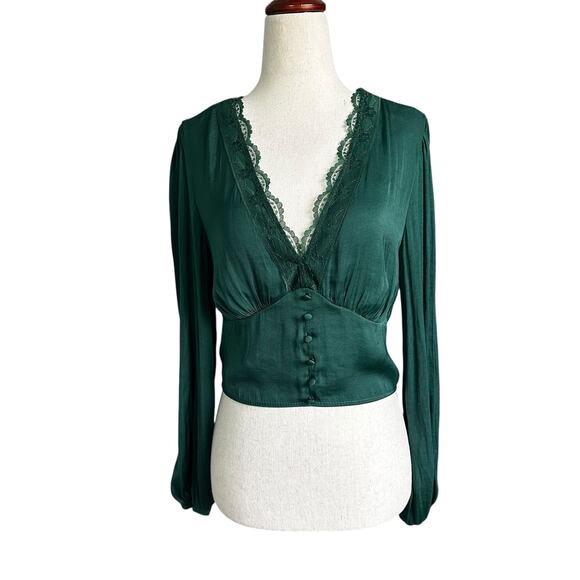 Stradivarius Green Satin V-neck Crop Top Women's Size Medium | 39-38 - Picture 1 of 6